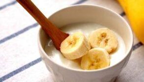 Бананова маска за блясък и кожа без бръчки